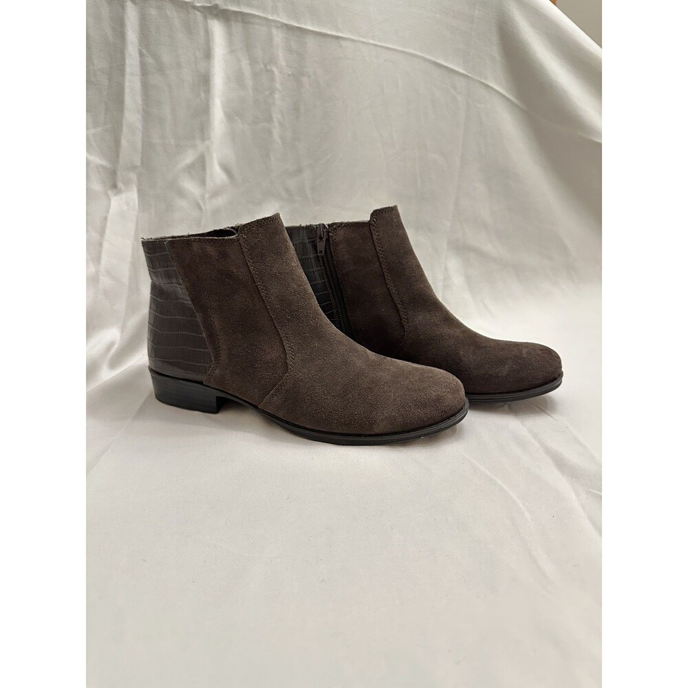 Naturalizer Jump Ankle Booties Brown Suede Crocodile Heel 7.5 Earthy Fall